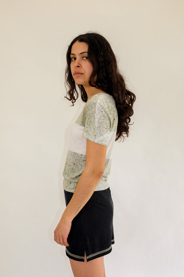 MOSSY TEE