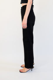 SB 100 IN BLACK